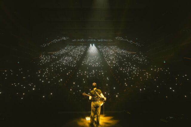 Taipei, you sang your hearts out with us last night!

What a beautiful show ❤️

📸 @thisiswolff