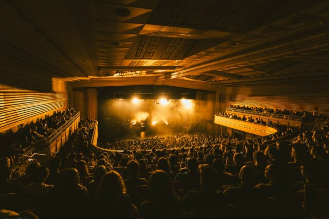 A beautiful night in the beautiful Enmore Theatre in Sydney! 

We loved every minute of the show from start to finish ❤️

📸 @thisiswolff